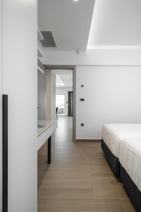 Balia Suites Acharavi  Eksteriør billede