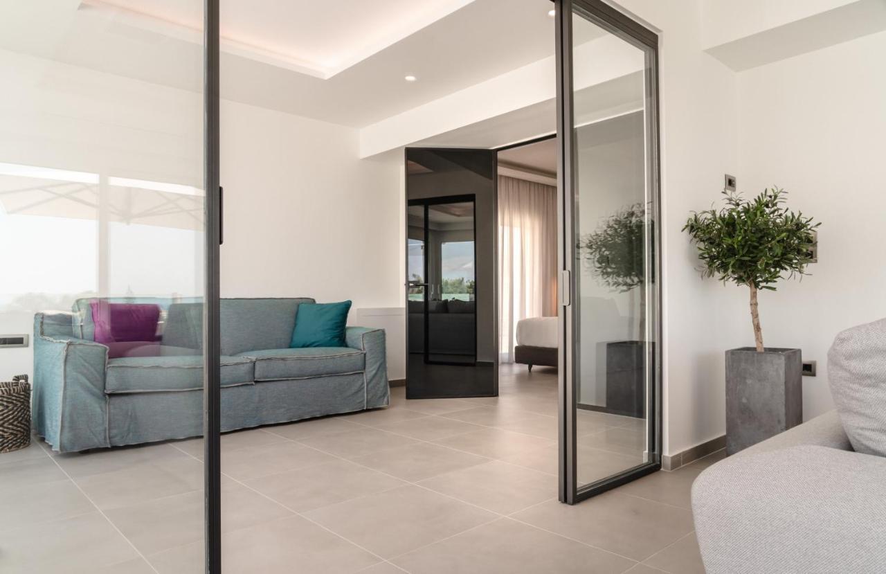 Balia Suites Acharavi  Eksteriør billede
